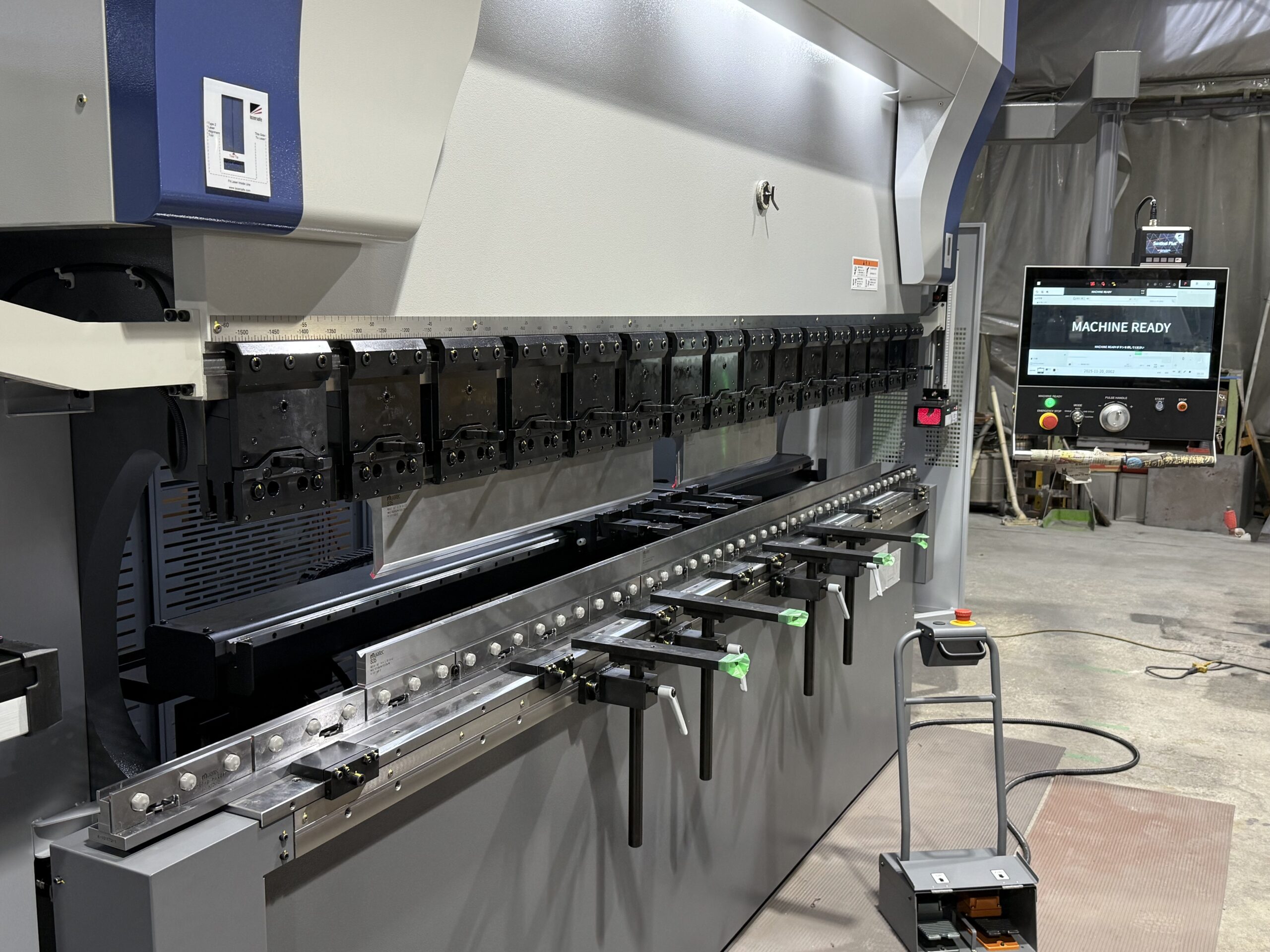 ブレーキ本格稼働しております。